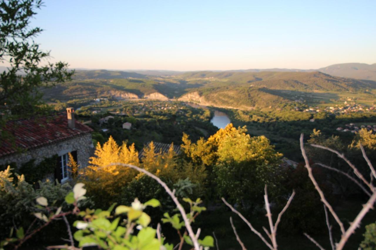 Le Rocher De Sampzon Bed & Breakfast Exterior photo